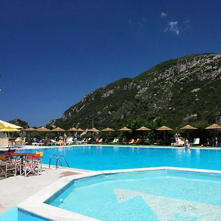 Hotel Ithea 4*