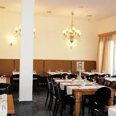 Ithea Szálloda 4*
